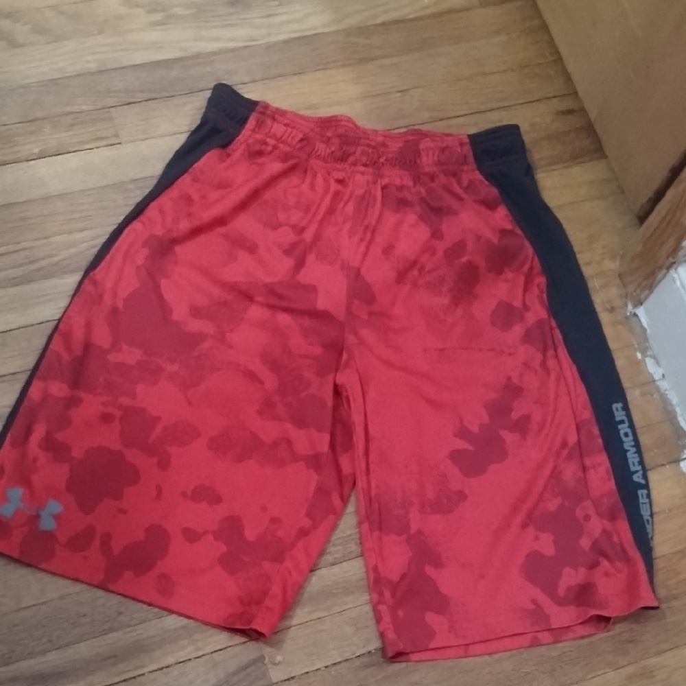 Under Armour Kids Camo Red and Black Shorts